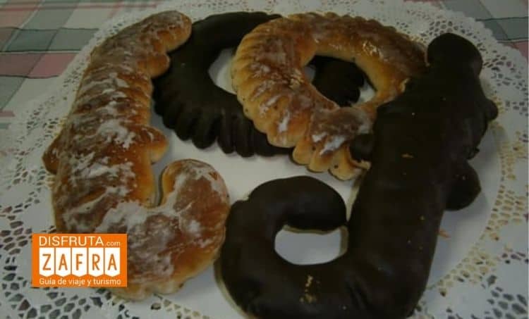 Roscas de San Blas y Lagartos Roscas de San Blas y lagartos de las monjas de Santa Clara en Zafra